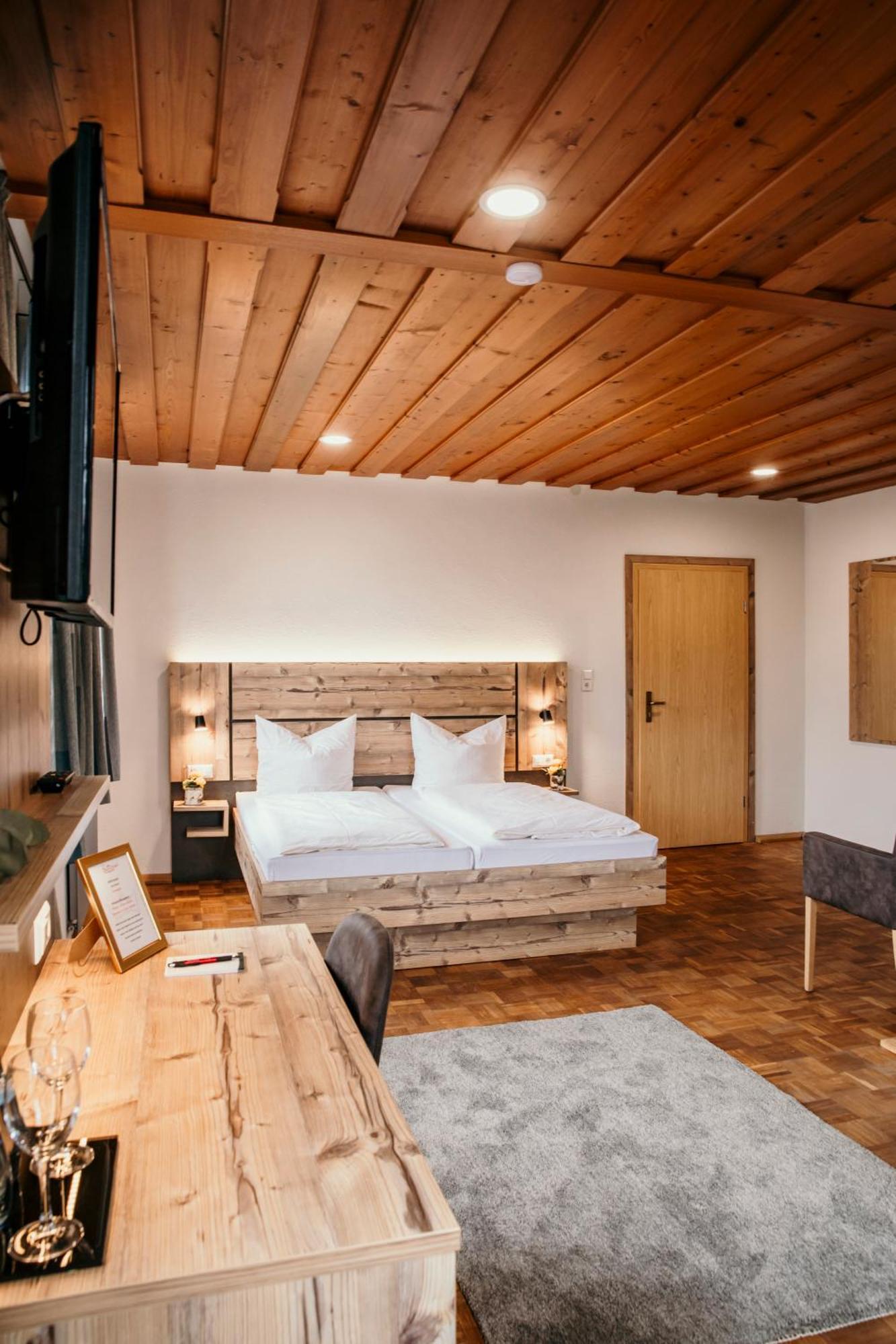 Landgasthof Krone Mockmuhl Экстерьер фото